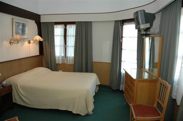 Palace Hotel Miramar  Room photo